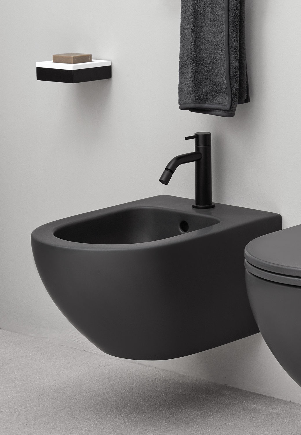 Enjoy Mini Wall Hung WC Toilet Bidet 04