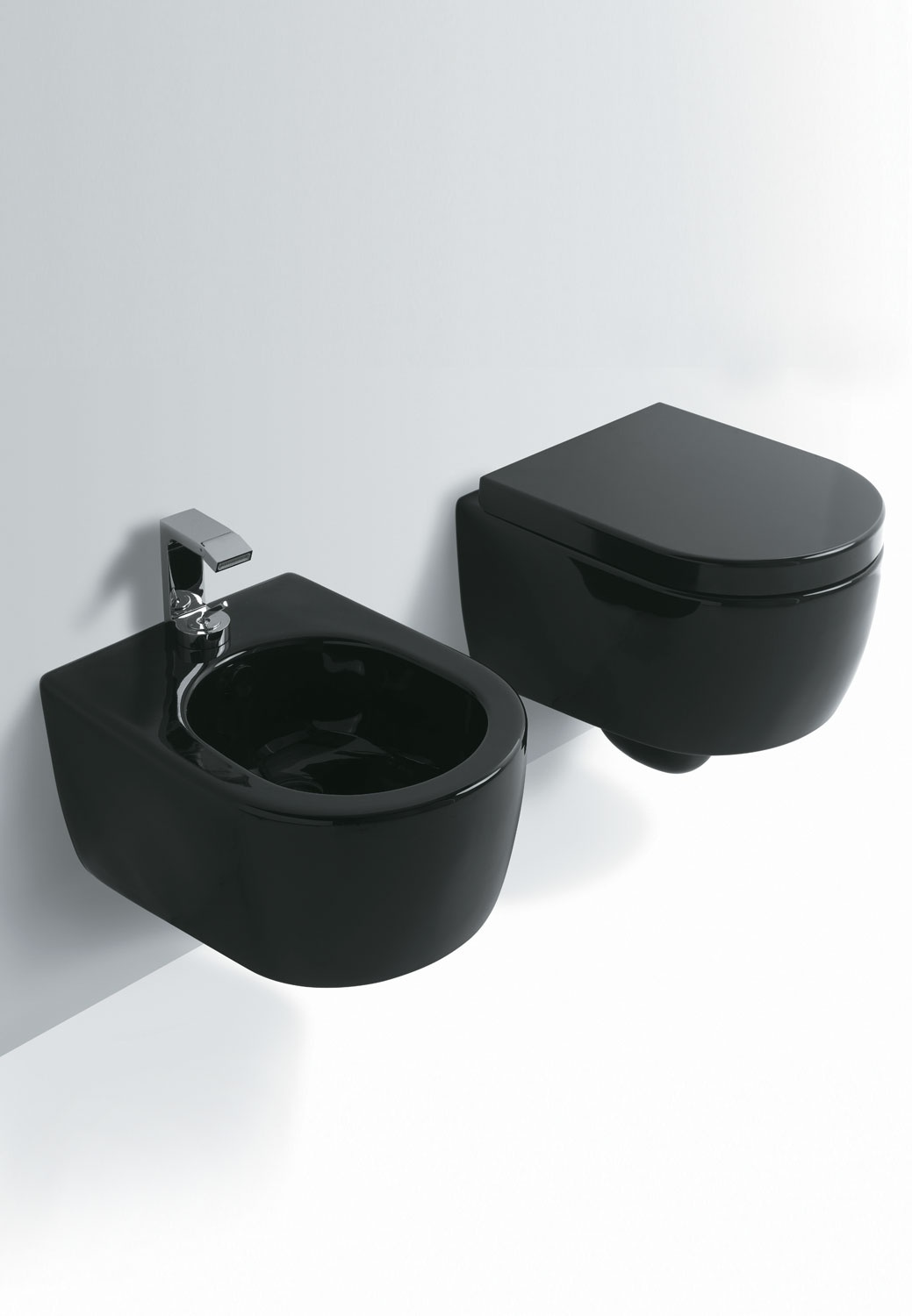 Smile Mini Small Wall Hung Toilet Bidet WC Gloss Black