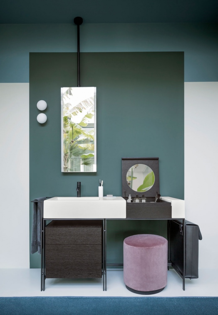 Mid 20180702 1792 Narciso Vanity 3